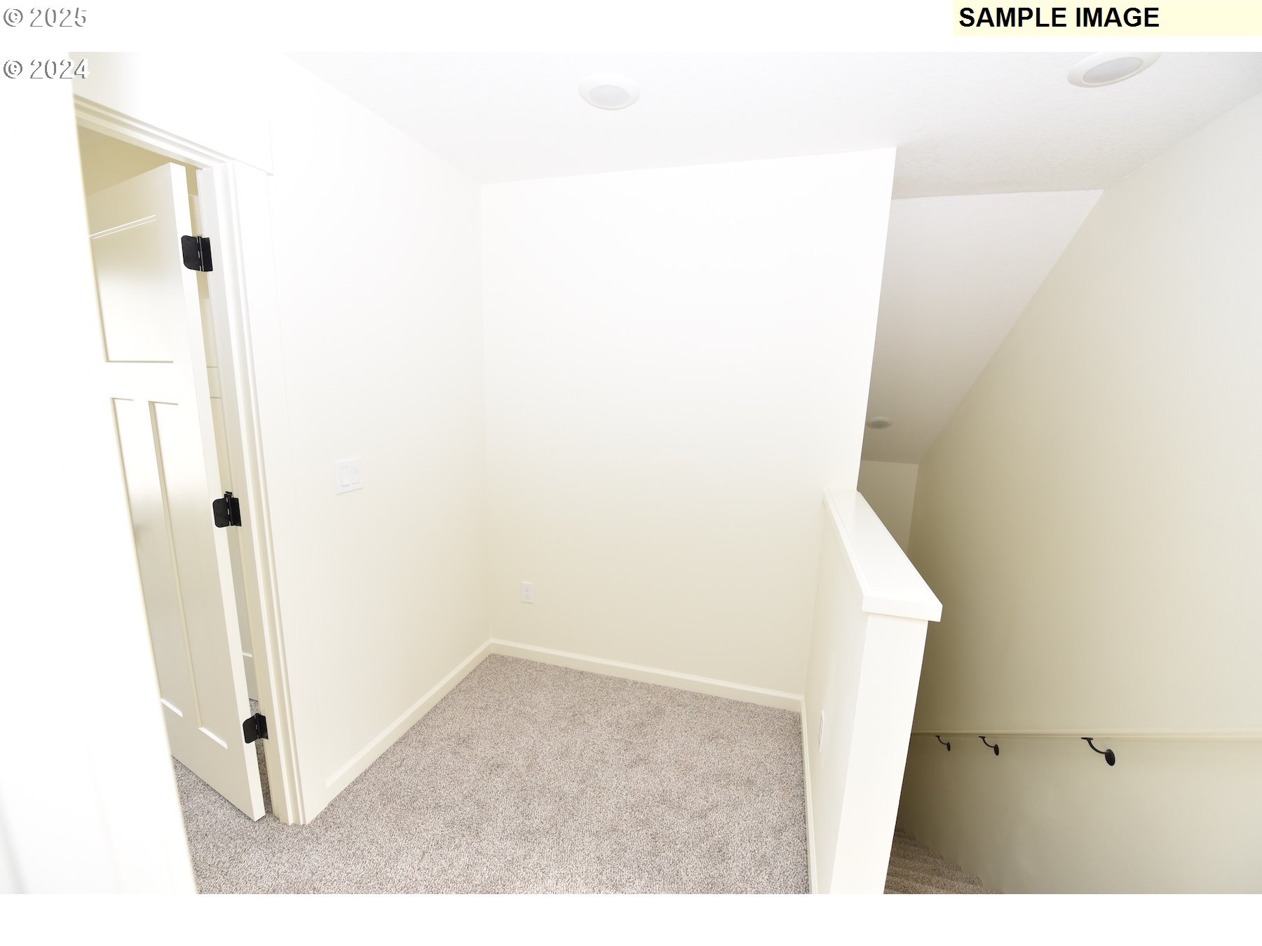 845 Oakleaf Way Silverton, OR 97381 - Photo 11 of 20