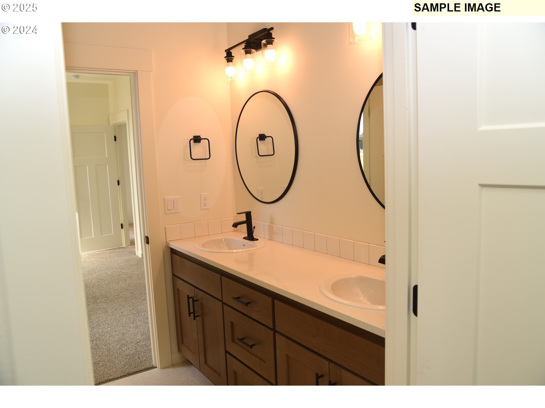 845 Oakleaf Way Silverton, OR 97381 - Photo 6 of 20