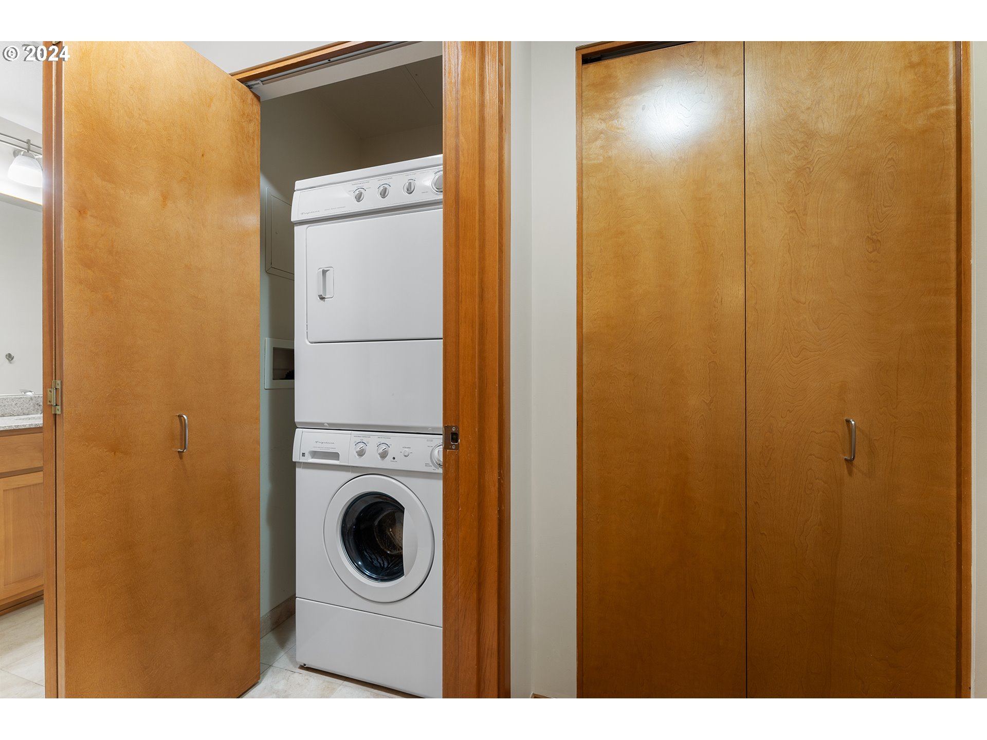 2335 Northwest Raleigh Street, Unit 311 Portland, OR 97210 - Photo 25 of 29 Gallery Image 25
