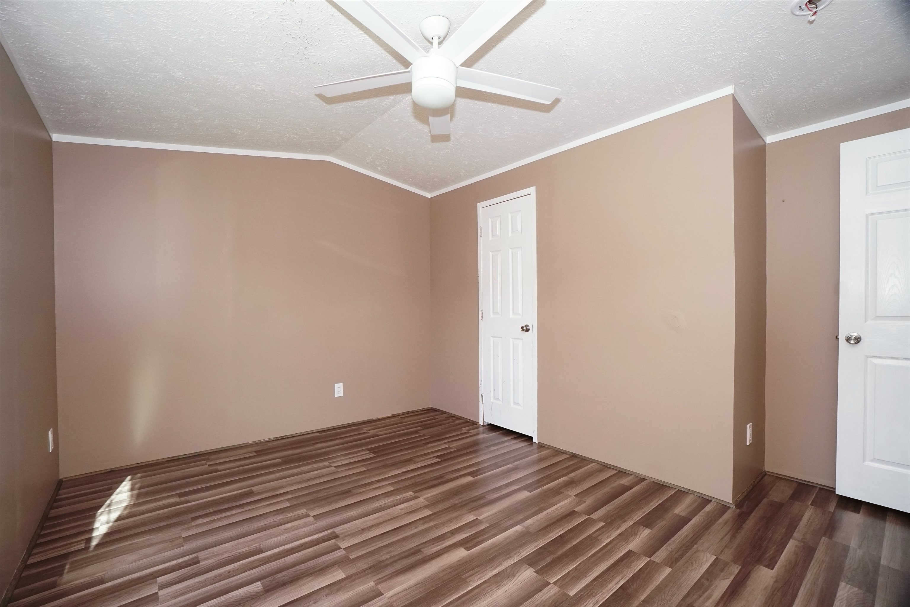 34 Policy Lane, Unit 34 Salem, NH 03079 - Photo 30 of 33