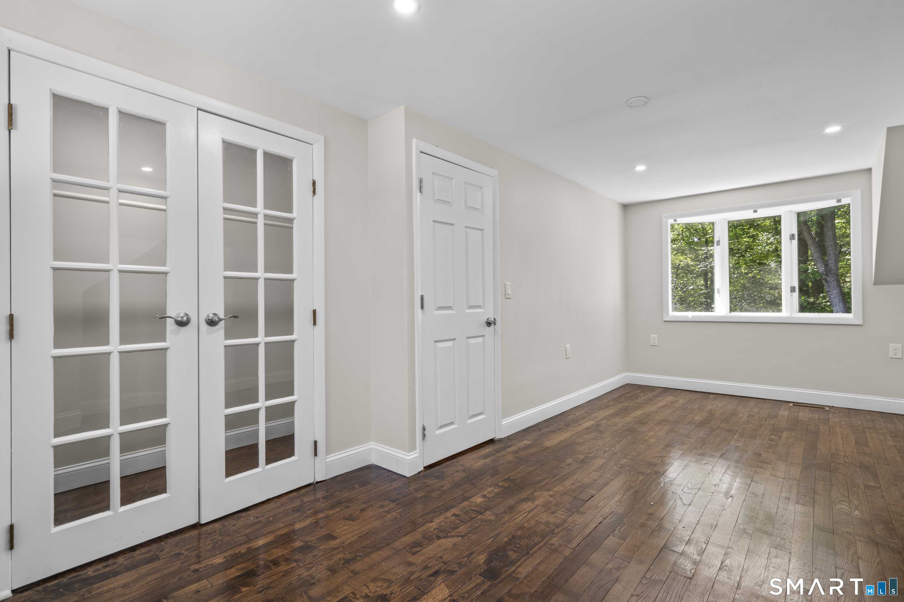 33 Old Stagecoach Road Redding, CT 06896 - Photo 32 of 40
