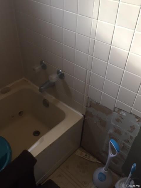 5288 Piersonville Road Columbiaville, MI 48421 - Photo 23 of 29 8.jpg
