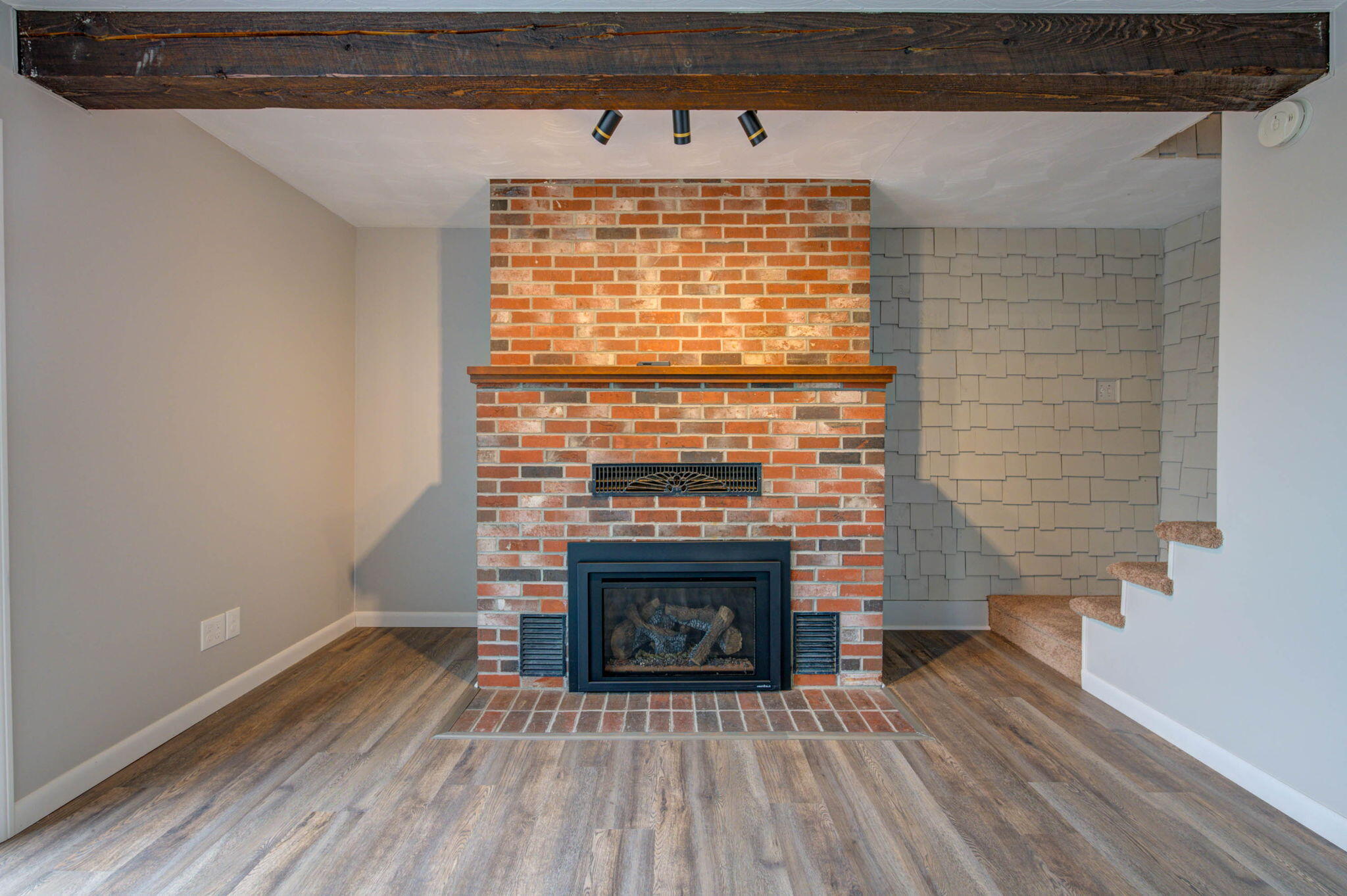 341 Elm Hill Road South Paris, ME 04281 - Photo 20 of 65 18-web-or-mls-pic-18