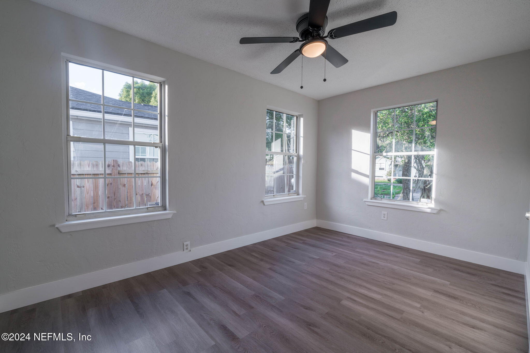 5214 Sunderland Road Jacksonville, FL 32210 - Photo 17 of 29 IMG_0313