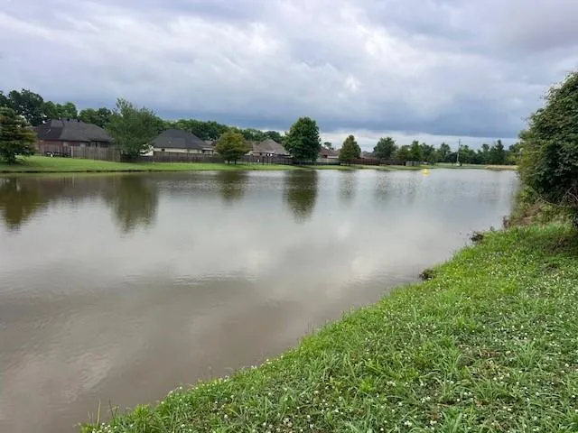 $55,000 | 140 West Lakes Boulevard, Alexandria, LA 71303