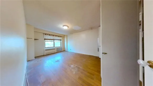 $399,900 | 2652 Cropsey Avenue, Unit 2F | Gravesend