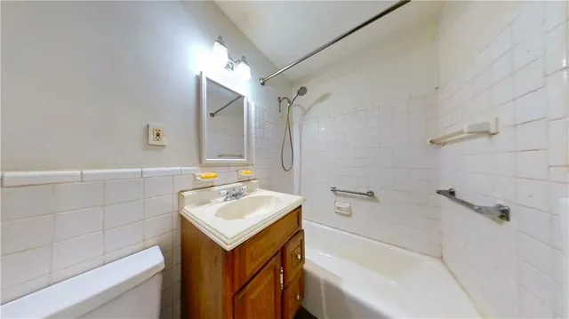 $399,900 | 2652 Cropsey Avenue, Unit 2F | Gravesend