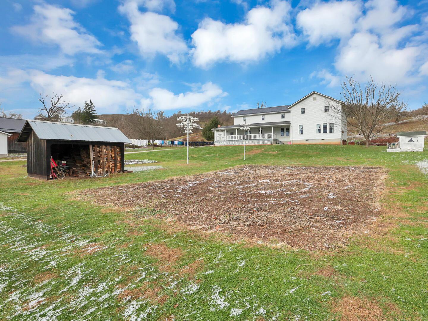 55385 Seneca Lake Road Quaker City, OH 43773 - Photo 36 of 49 36