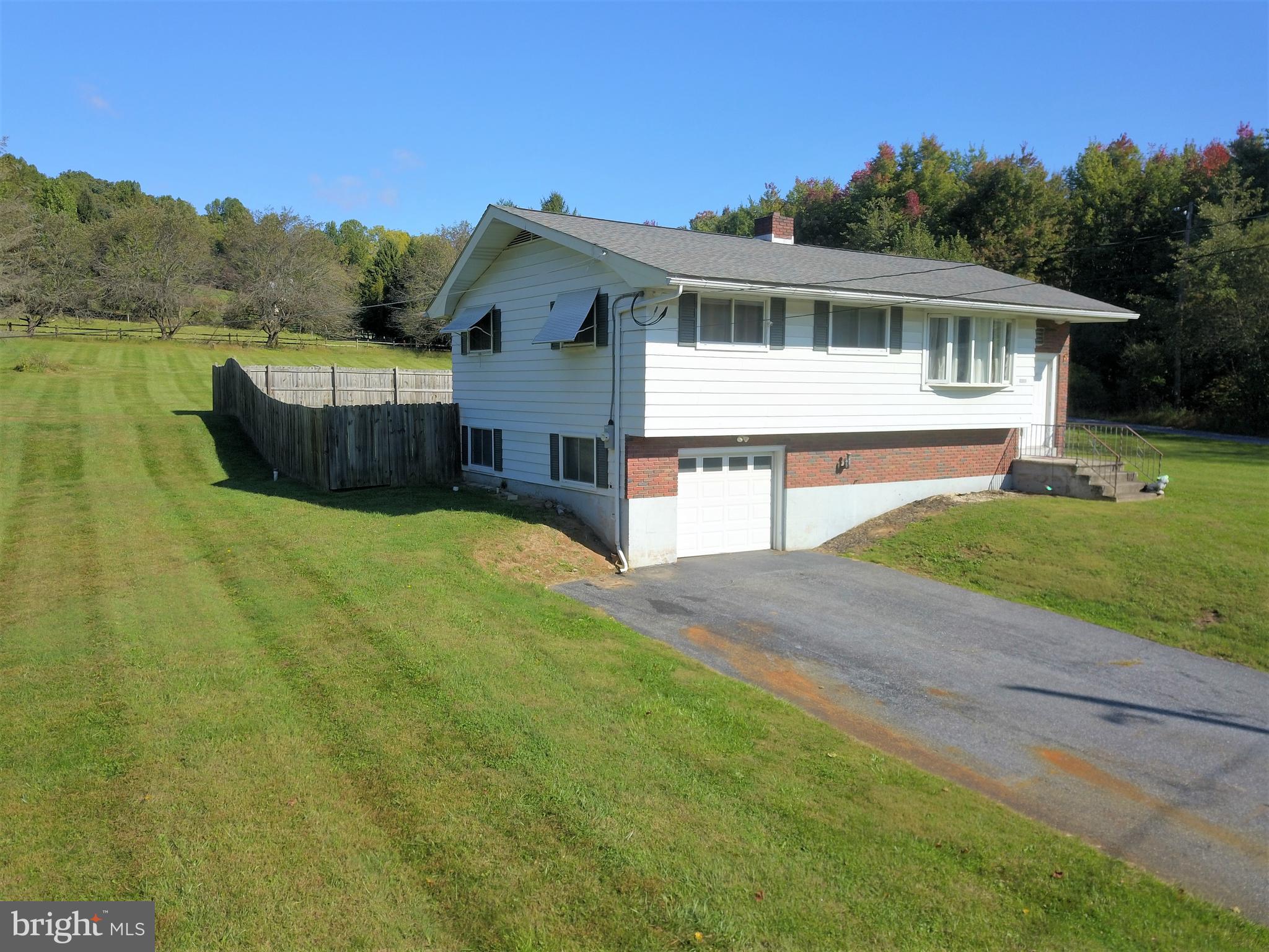 2377 Wassergass Road Hellertown, PA 18055 - Photo 2 of 36 Gallery Image 2