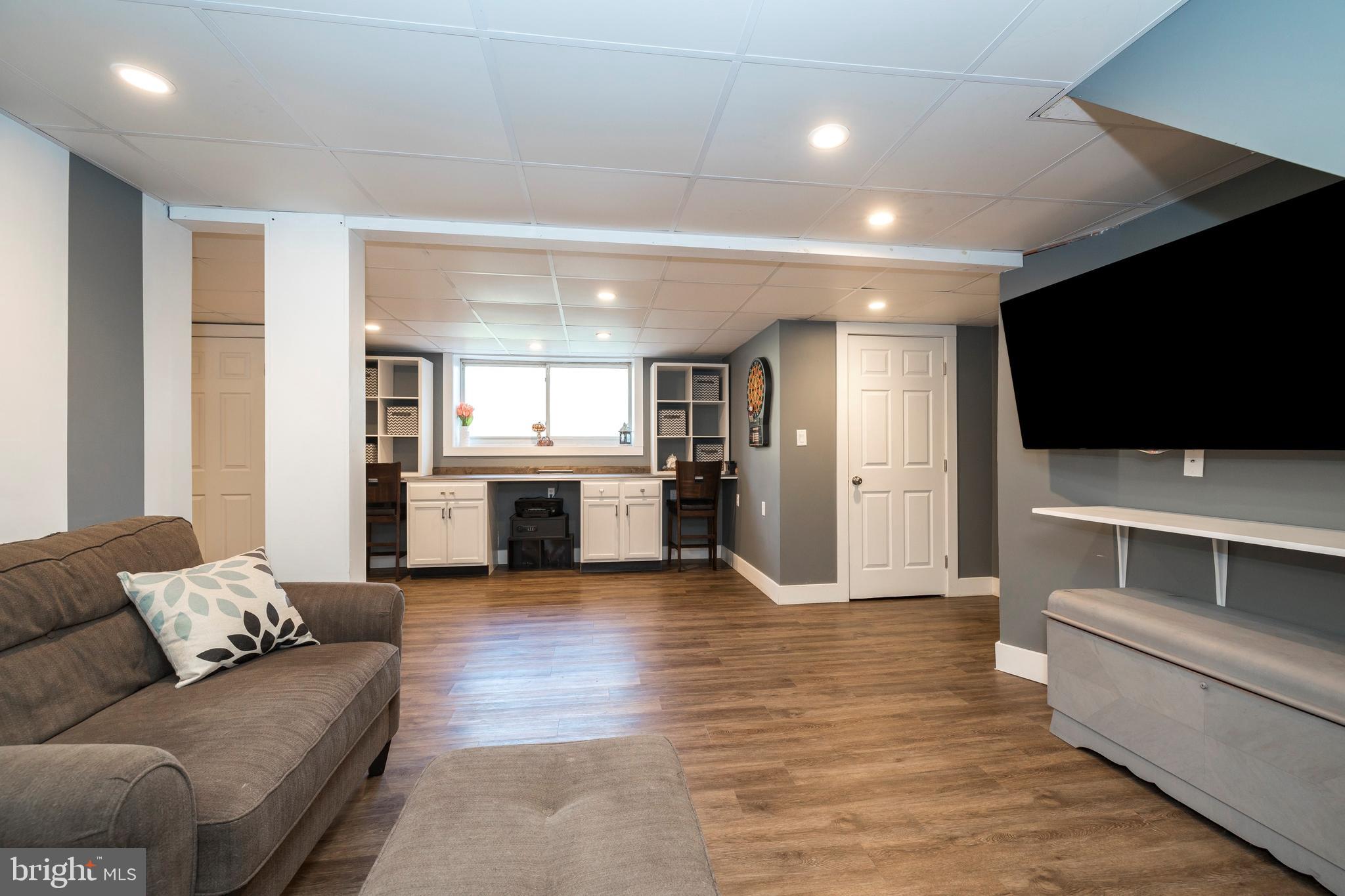 2377 Wassergass Road Hellertown, PA 18055 - Photo 18 of 36 Gallery Image 18