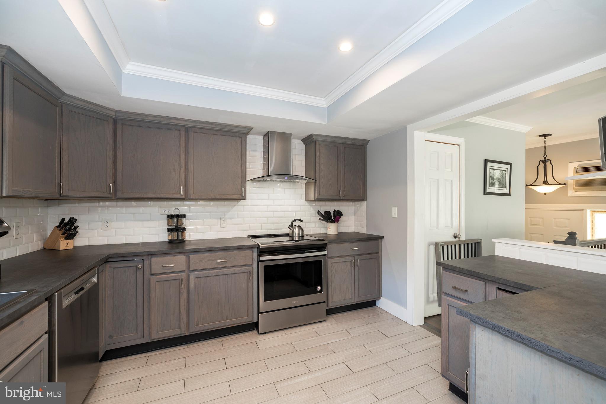 2377 Wassergass Road Hellertown, PA 18055 - Photo 8 of 36 Gallery Image 8