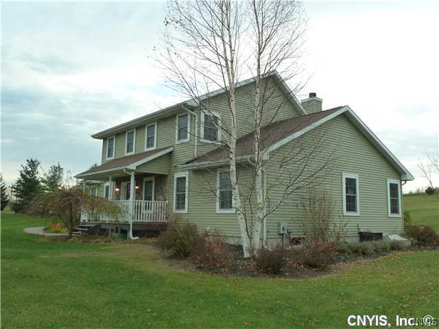 1554 Middle Road Oneida, NY 13421 - Photo 1 of 1 Exterior Front