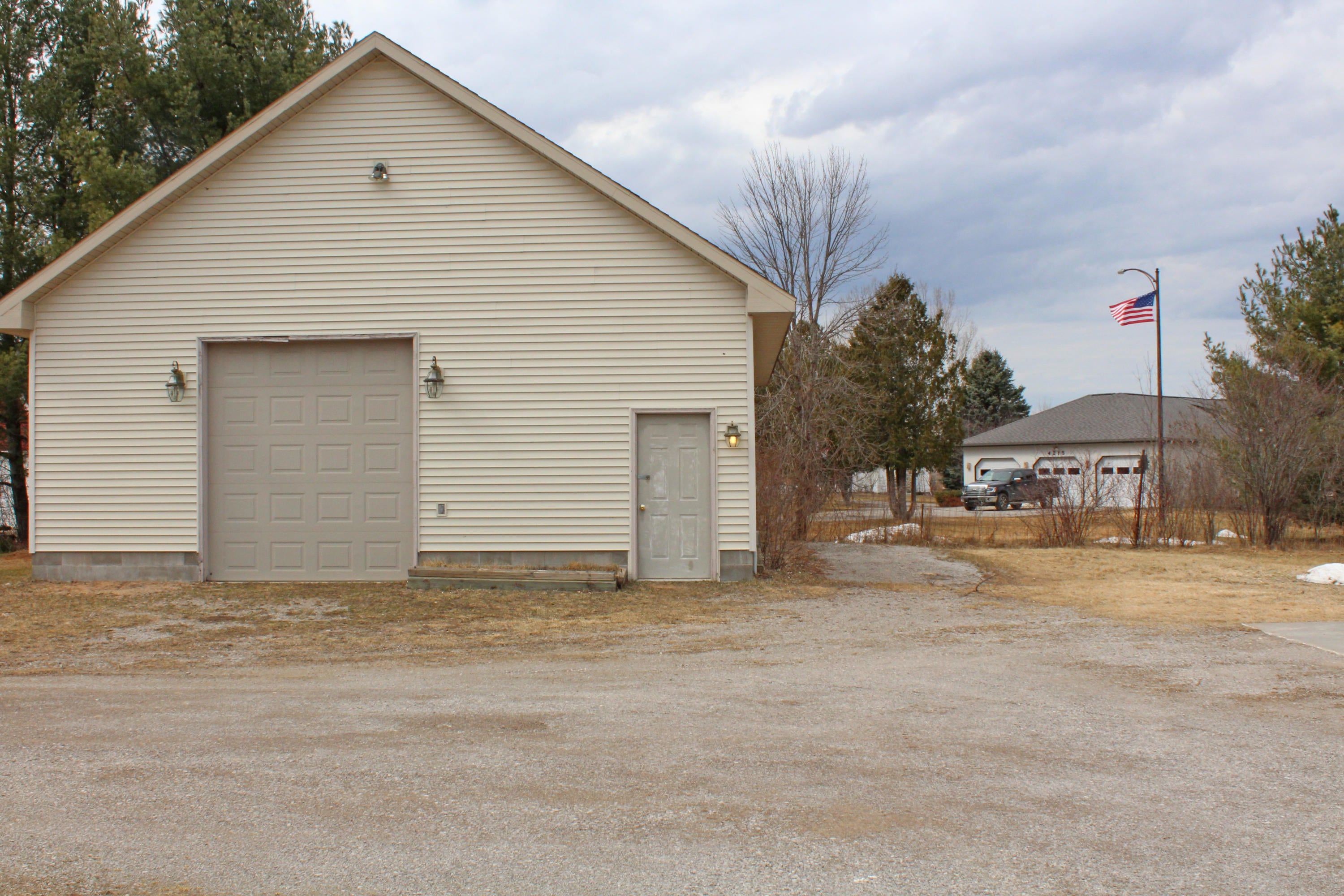 4275 Orchard Beach Road Cheboygan, MI 49721 - Photo 37 of 41 Gallery Image 37