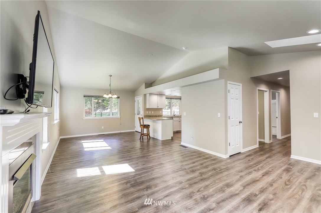 2550 Southeast Spring Creek Road Port Orchard, WA 98367 - Photo 11 of 40 Gallery Image 11