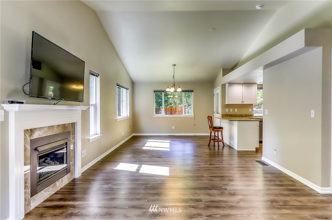 2550 Southeast Spring Creek Road Port Orchard, WA 98367 - Photo 12 of 40 Gallery Image 12