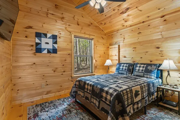 $339,900 | 237 Bentley Cove, Murphy, NC 28906