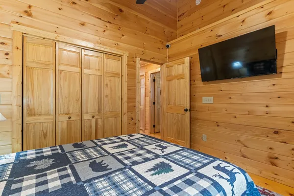$339,900 | 237 Bentley Cove, Murphy, NC 28906