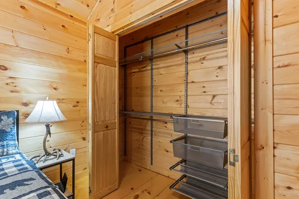 $339,900 | 237 Bentley Cove, Murphy, NC 28906