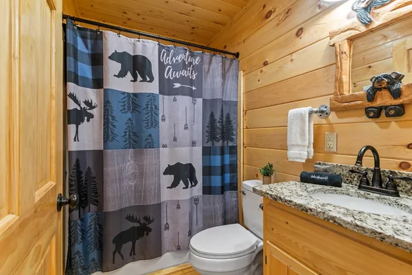 $339,900 | 237 Bentley Cove, Murphy, NC 28906