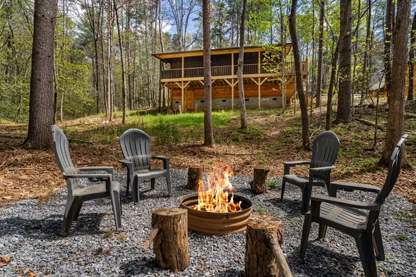 $339,900 | 237 Bentley Cove, Murphy, NC 28906