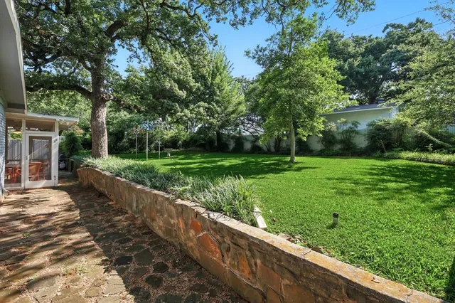 $325,000 | 1405 Briarwood Boulevard, Arlington, TX 76013