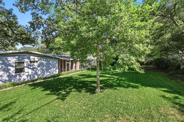 $325,000 | 1405 Briarwood Boulevard, Arlington, TX 76013