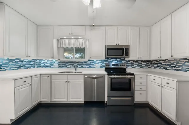 $325,000 | 1405 Briarwood Boulevard, Arlington, TX 76013