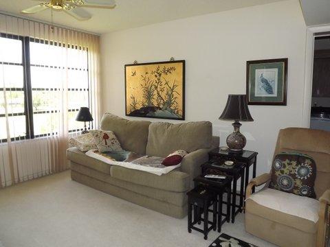 6097 Balboa Circle, Unit 403 Boca Raton, FL 33433 - Photo 12 of 35 018