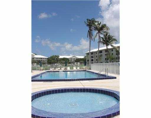 6097 Balboa Circle, Unit 403 Boca Raton, FL 33433 - Photo 34 of 35 Jacuzzi and Pool