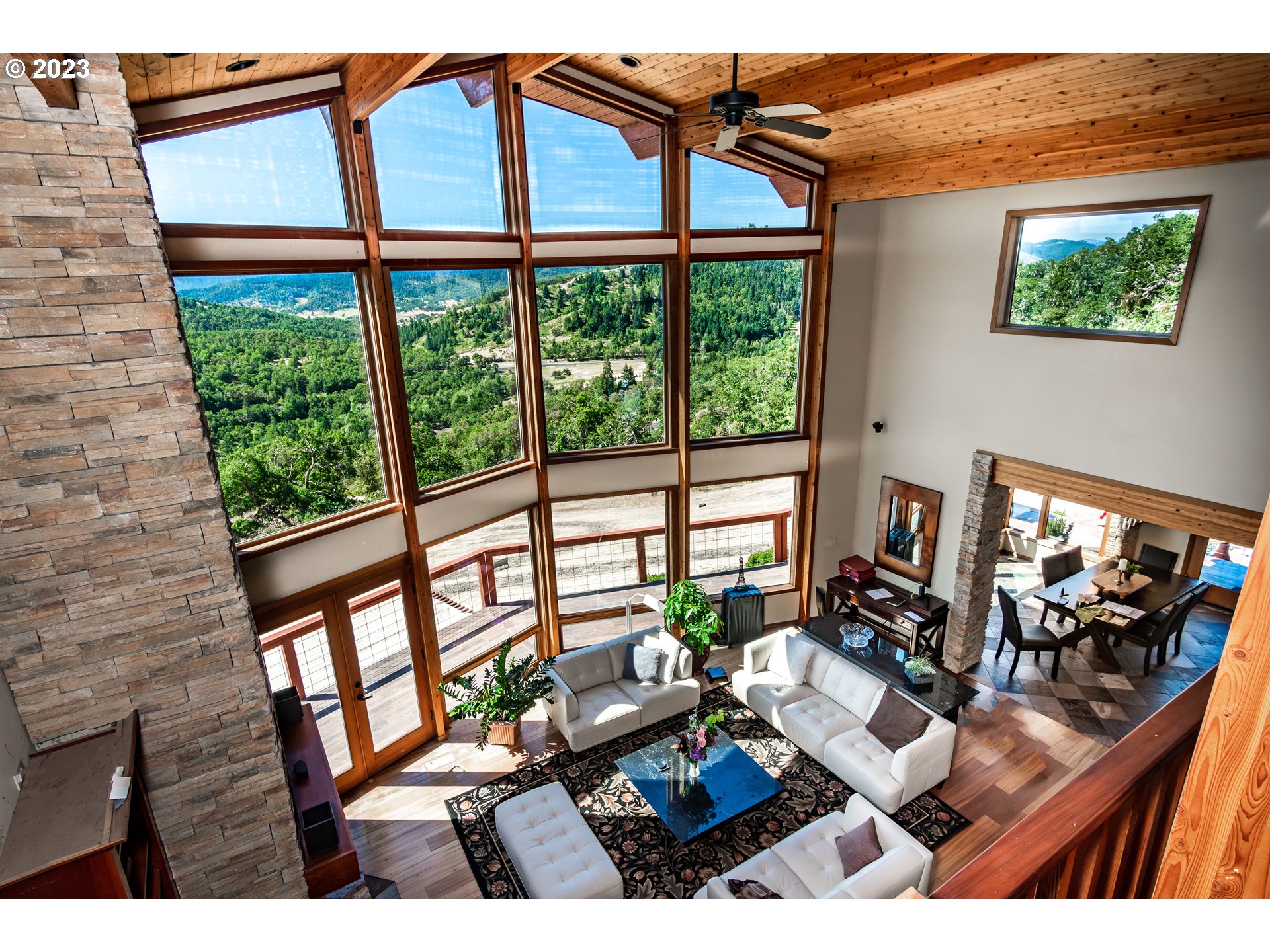 545 Eagle Drive Roseburg, OR 97471 - Photo 3 of 48