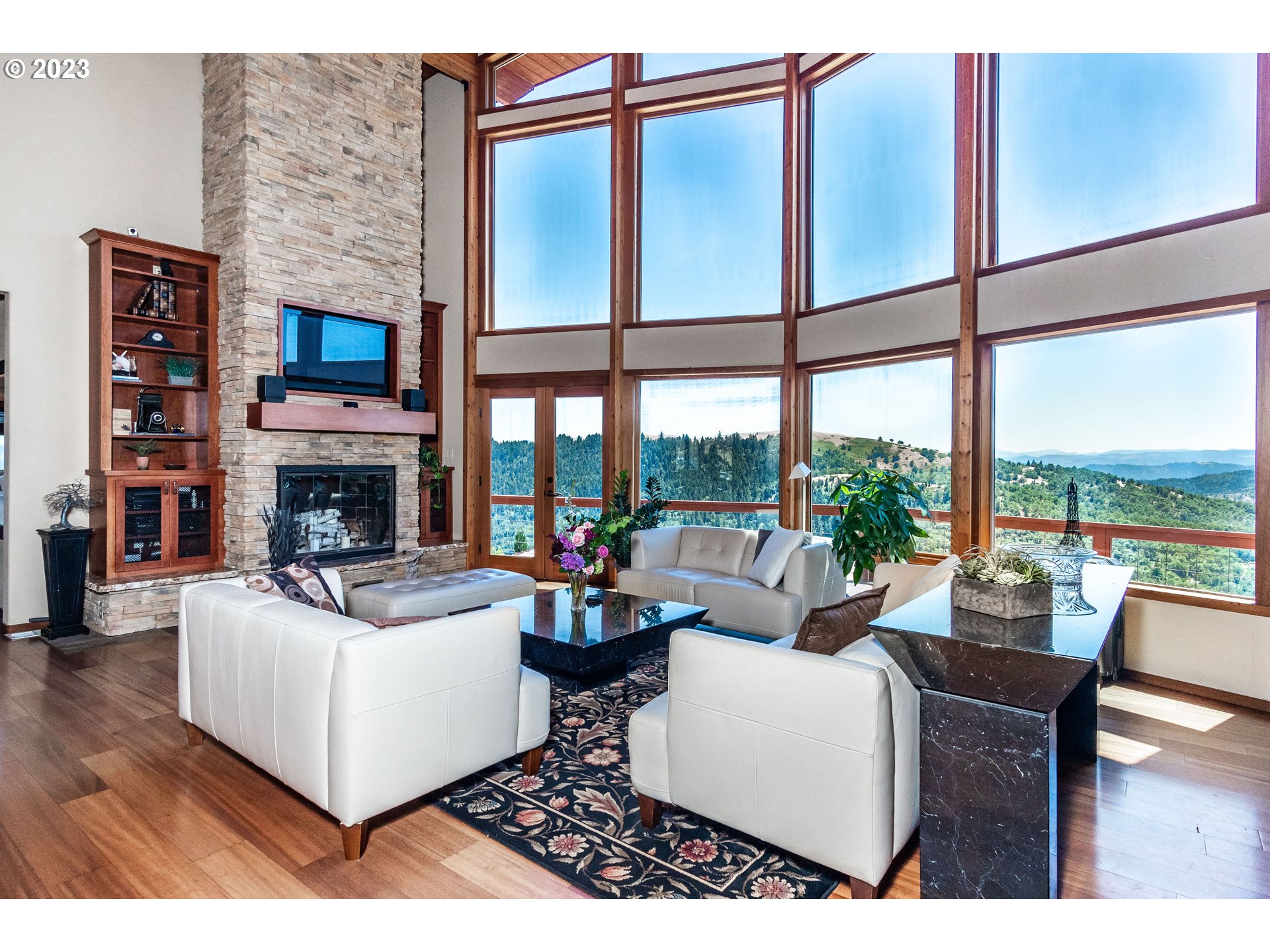 545 Eagle Drive Roseburg, OR 97471 - Photo 5 of 48