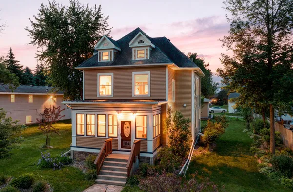 $365,531 | 204 Fir Avenue Northwest, Montgomery, MN 56069