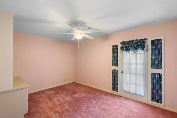 $489,000 | 301 Cedar Circle, Brenham, TX 77833