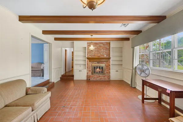 $489,000 | 301 Cedar Circle, Brenham, TX 77833