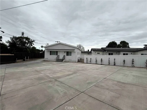 $3,550 | 9132 Balcom Avenue, Northridge, CA 91325