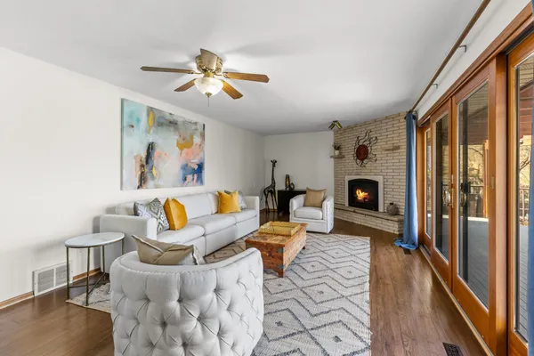 $1,850,000 | 15438 Forsythe Road Southeast, Prior Lake, MN 55372