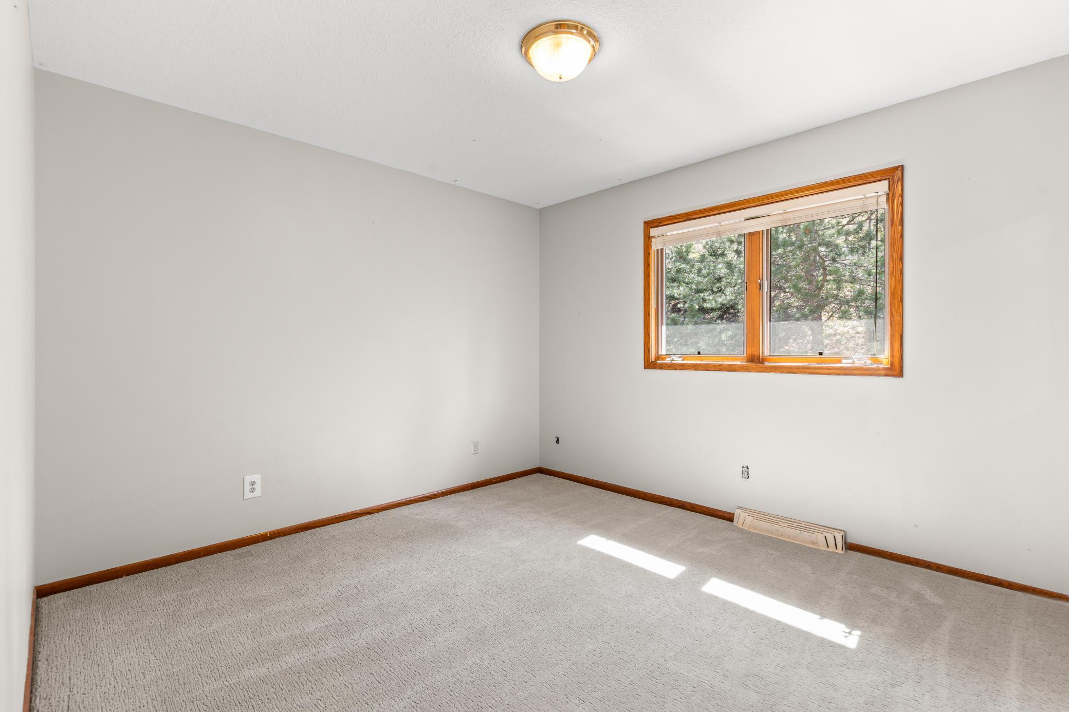 15438 Forsythe Road Southeast Prior Lake, MN 55372 - Photo 18 of 47