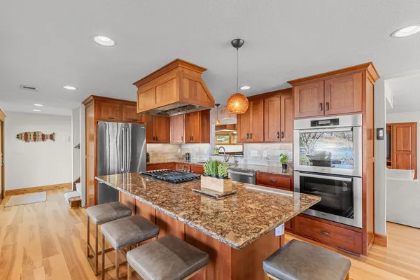 $1,850,000 | 15438 Forsythe Road Southeast, Prior Lake, MN 55372
