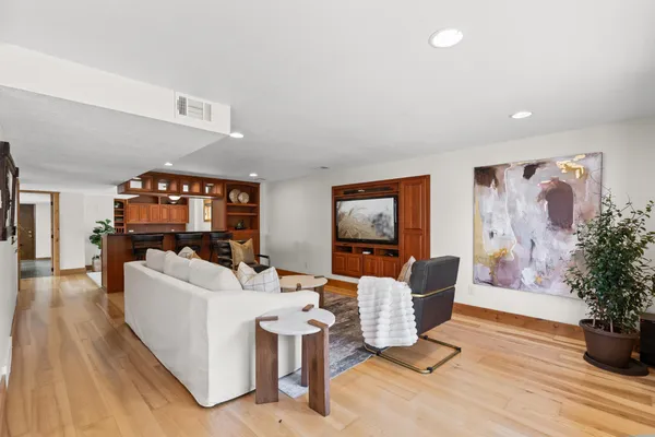 $1,850,000 | 15438 Forsythe Road Southeast, Prior Lake, MN 55372