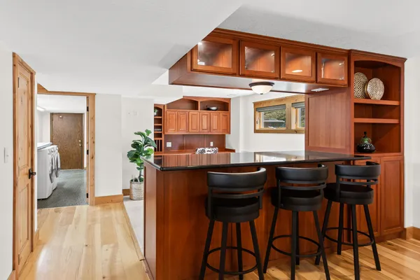 $1,850,000 | 15438 Forsythe Road Southeast, Prior Lake, MN 55372