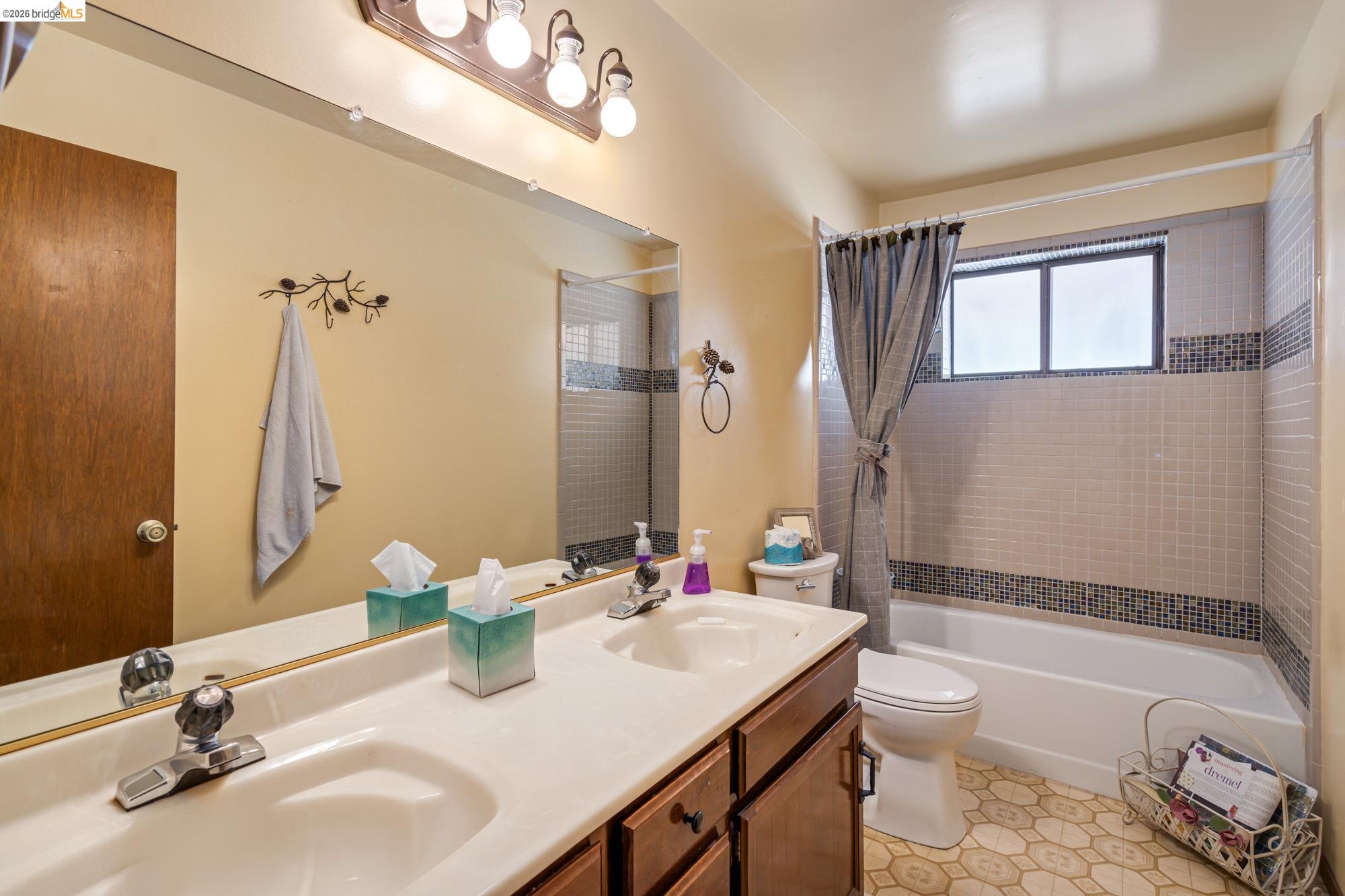 23625 Rock Hammer Road Groveland, CA 95321 - Photo 17 of 37