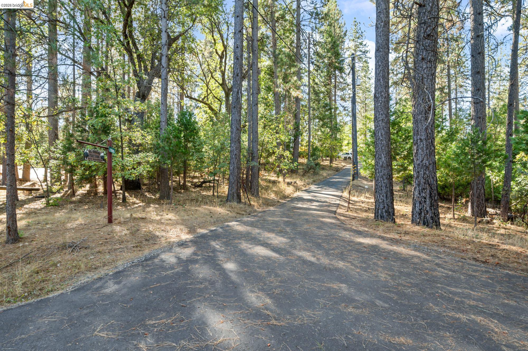 23625 Rock Hammer Road Groveland, CA 95321 - Photo 27 of 37