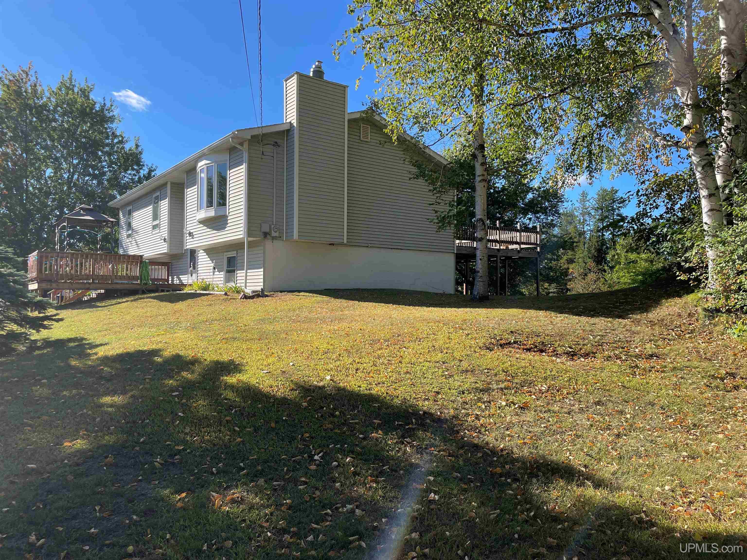 17 South Blue Lake Road Gwinn, MI 49841 - Photo 2 of 38