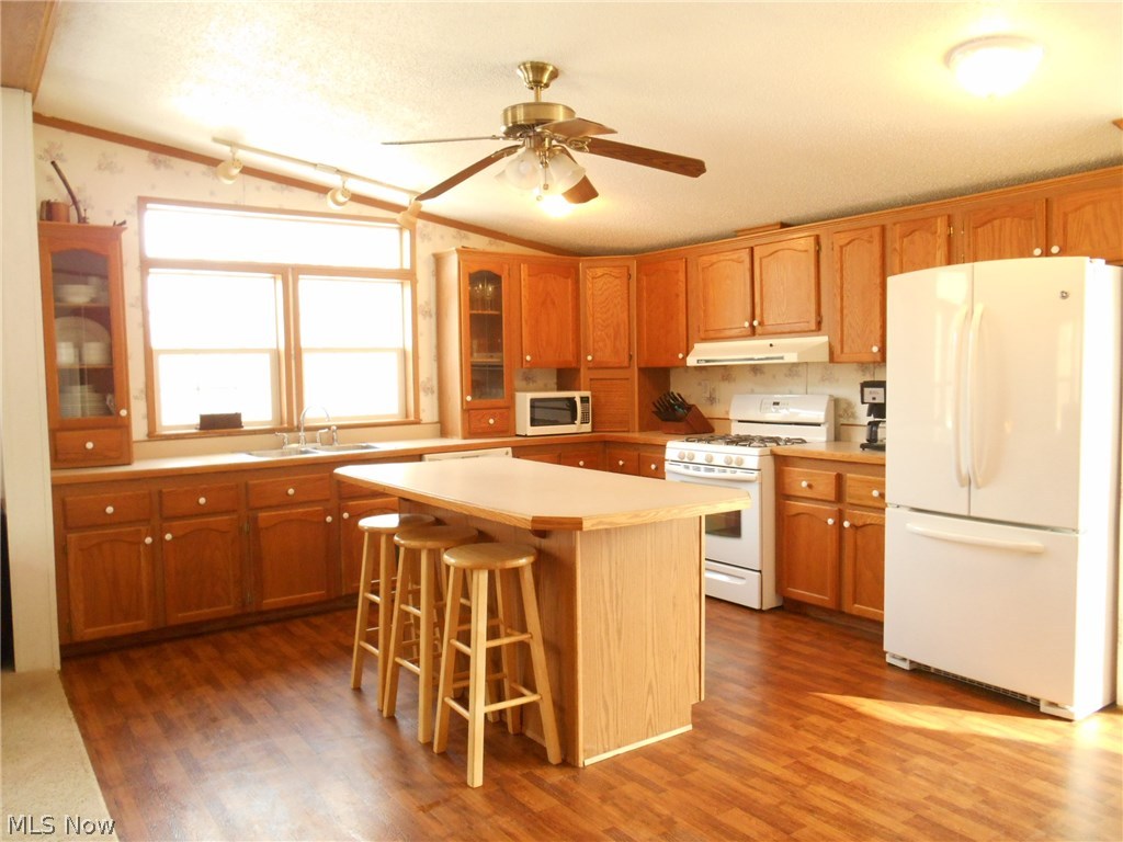 2140 Mahoning Road Deerfield, OH 44411 - Photo 2 of 34 Gallery Image 2