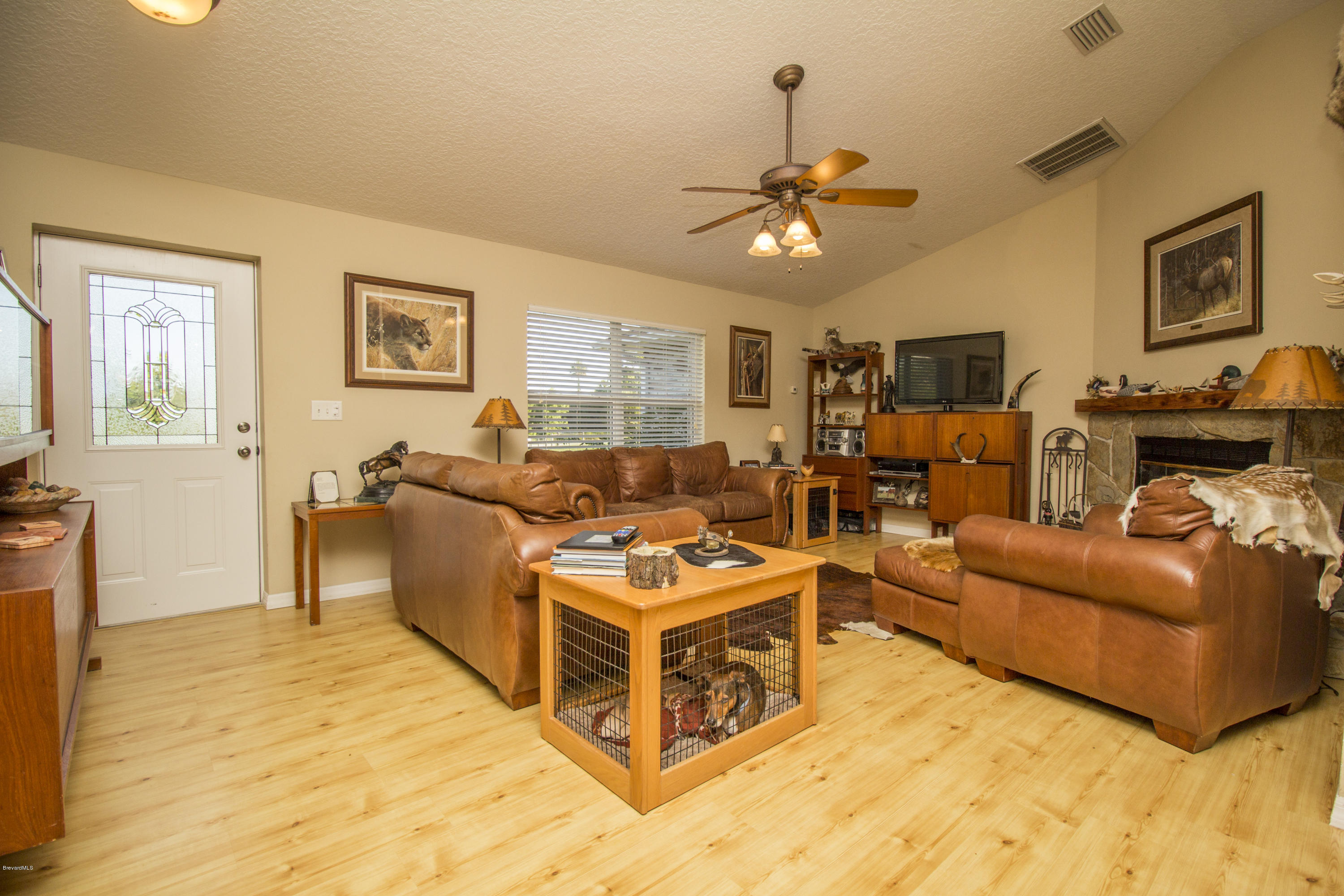 3300 Grandperrin Road Mims, FL 32754 - Photo 3 of 23 IMG_4346 (1)