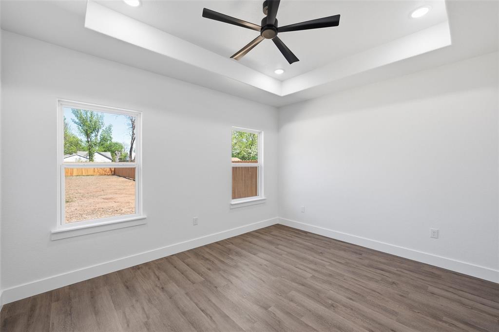 1023 Kane Street Bellmead, TX 76705 - Photo 11 of 17