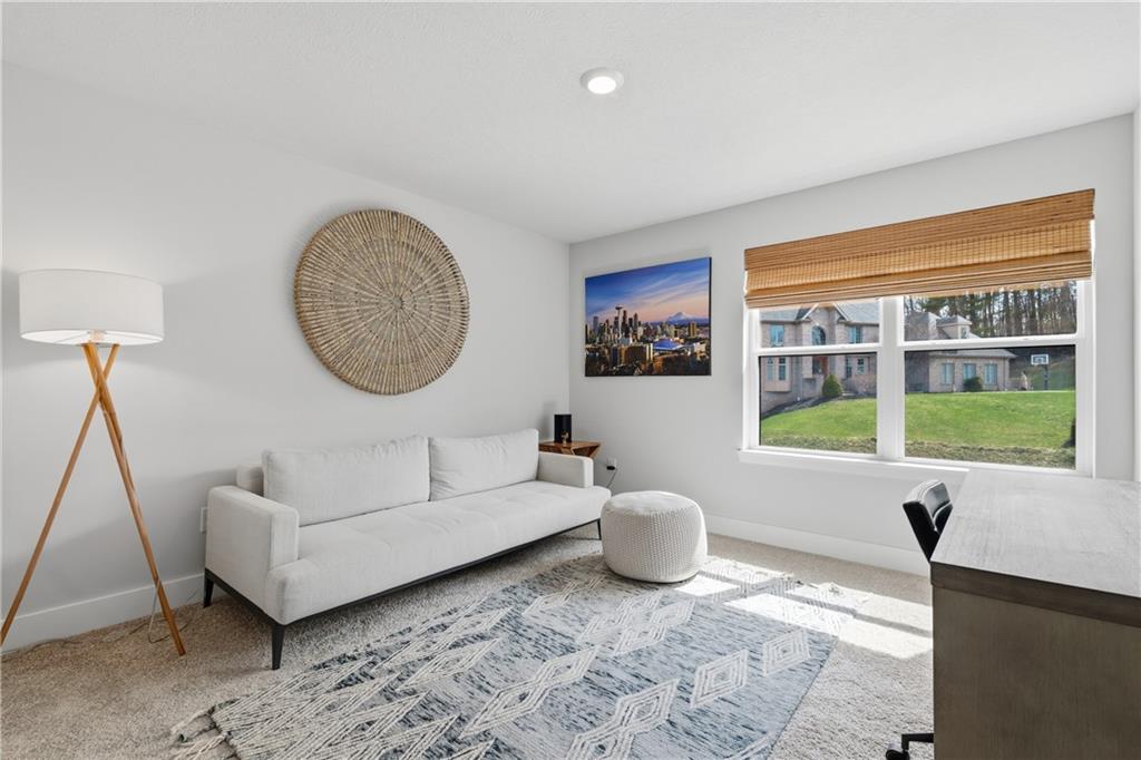 315 Stately Court Valencia, PA 16059 - Photo 19 of 29