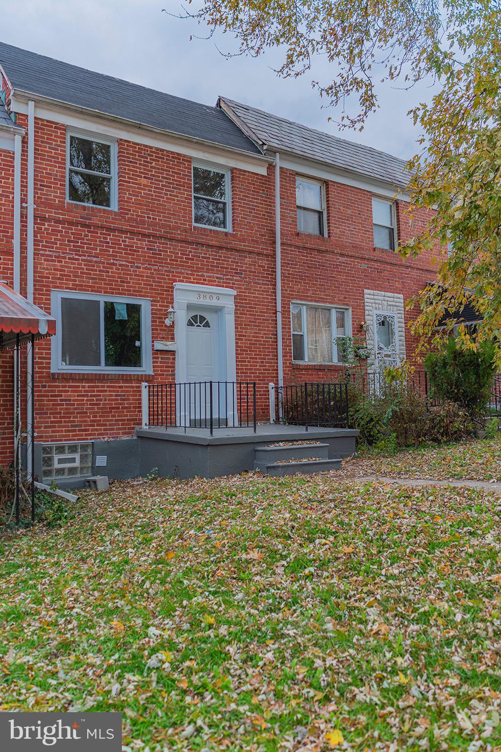 3809 Rokeby Road Baltimore, MD 21229 - Photo 6 of 49