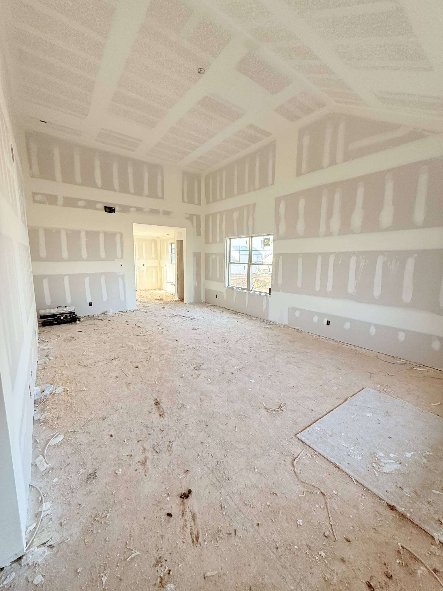24 Echo Ridge Oak Grove, KY 42262 - Photo 3 of 9 an empty room with windows