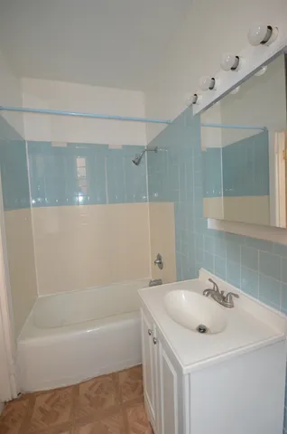 $1,650 | 169-171 Avenue F, Unit 1C, Bayonne, NJ 07002